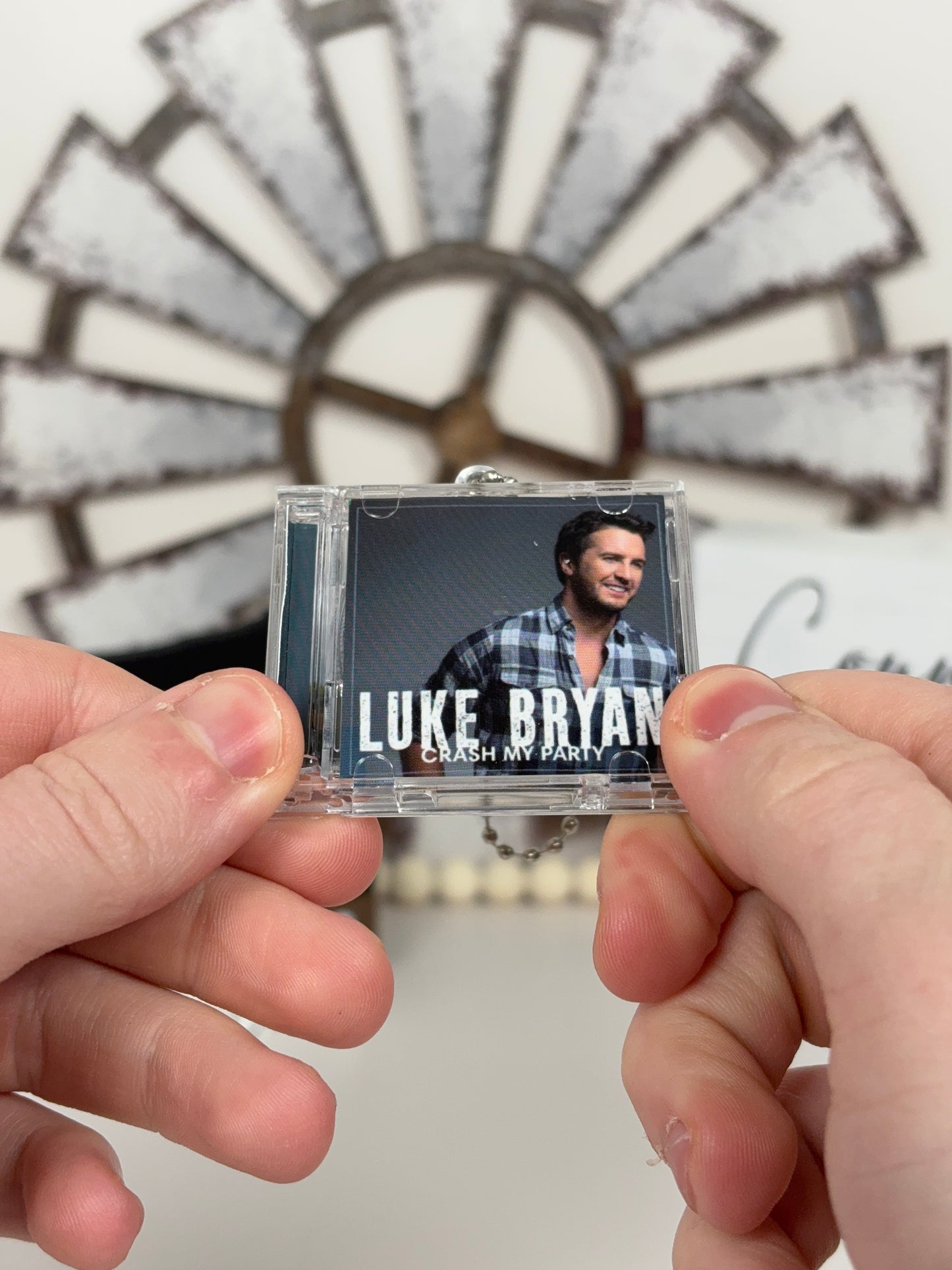 Luke Bryan Crash My Party